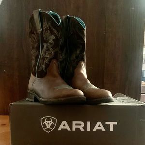 Ariat women’s boots
